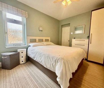 1 bed Apartment - To Let - Photo 3