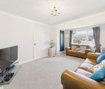 Borton Road, Blofield Heath, Norwich - Photo 1