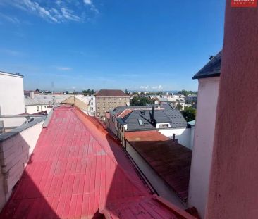 Nabízíme k pronájmu byt 2 + 1, nacházející se na rozhraní ulice Den... - Photo 4