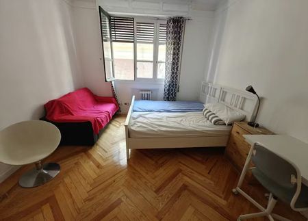 Calle de Miguel Moya, Madrid, Community of Madrid 28004 - Photo 2