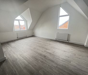 2 Bedroom Apartment - Photo 3