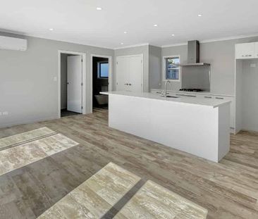 TAKARO - 3 BEDROOMS - Photo 2