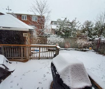 For Lease - 6638 Astro Court Unit# Upper, Mississauga, Ontario - Photo 1