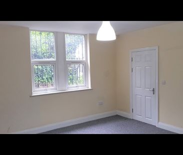 1 Bed Flat, Monk Bridge Road, LS6 - Photo 6