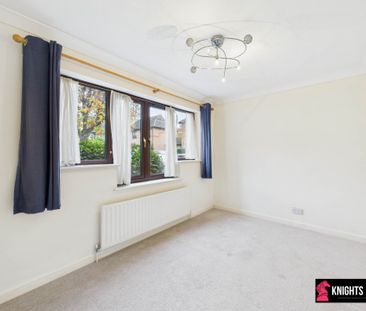 Price £1,500 pcm - Available Now - Unfurnished - Photo 5