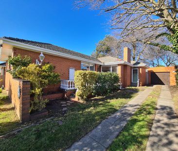 32 Leicester Avenue, Glen Waverley, Vic 3150 - Photo 6