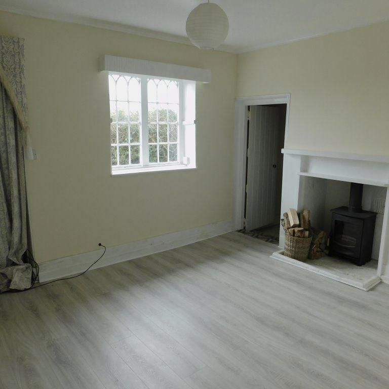 2 bedroom cottage to rent - Photo 1