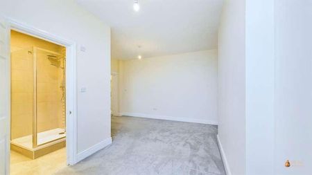 Marine Parade, Claydon Court, BN11 - Photo 4