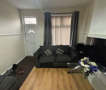 Ena Road, Foleshill - Photo 1