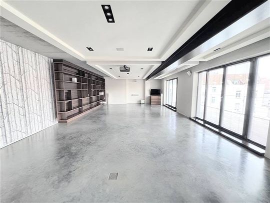 Appartement te huur - Photo 1