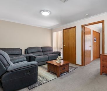 Neat, Tidy & Centrally Located – The Perfect Low-Maintenance Home - Photo 2