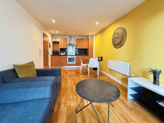 2 bedroom apartment to rent - Photo 1