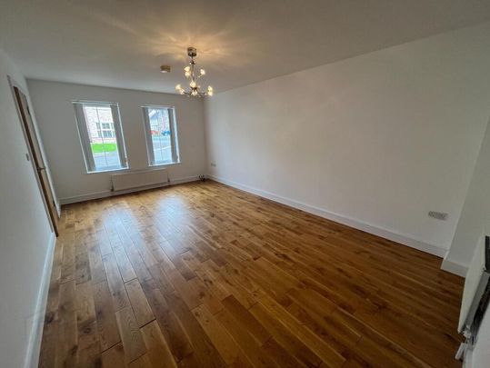 4 Ayrshire Lodge, Lisburn, BT28 2YZ - Photo 1