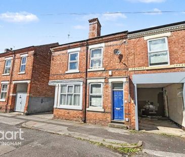 4 bedroom terraced house to rent - Photo 1