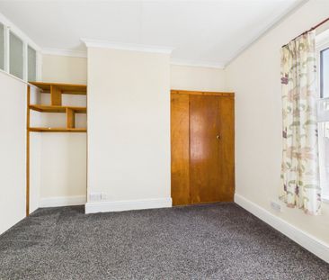 Portland Road, Selston, Nottingham, Derbyshire, NG16 - Photo 6