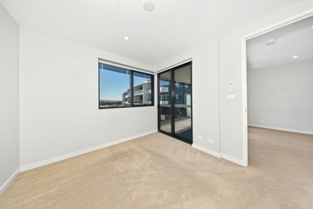 Modern Two-Bedroom Apartment at Indigo - Photo 2