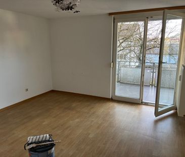 Helle 2 Zimmerwohnung mit Balkon und Tageslichtbad in Albstadt - Photo 1