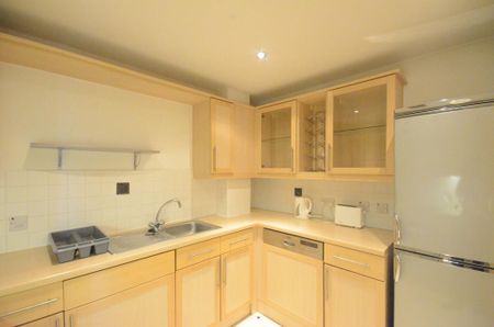 1 bedroom flat to rent - Photo 5