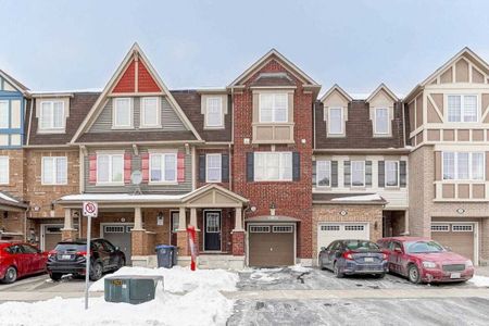 For Lease - 15 Vanhorne Close, Brampton, Ontario - Photo 4