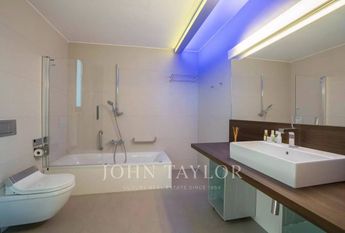 Luxury Villa for rent in Cap Martinet, Spain