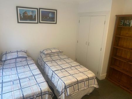 Furnished apartment in Remuera's best address - Photo 5