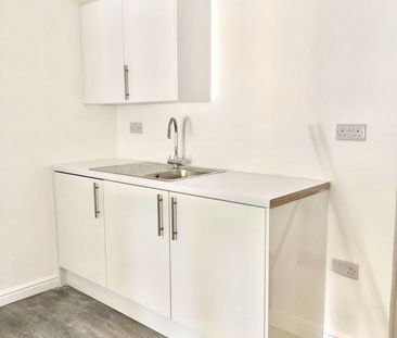 Oakdale Road, Finsbury Park, North London, N4 - Photo 3