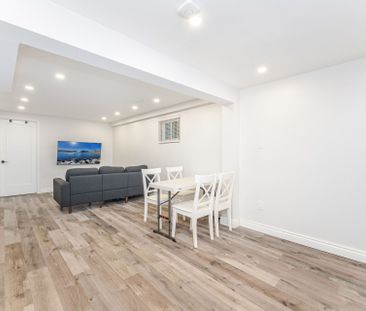 For Lease - 2673 Kingsberry Crescent Unit# 2, Mississauga, Ontario - Photo 4