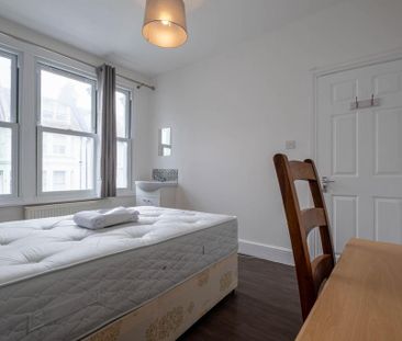 8 bedroom house to rent - Photo 4