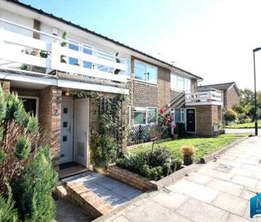 Highfield Court, Southgate, London, N14 - Photo 1