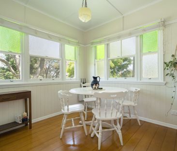 A New Home for the New Year! - Photo 3