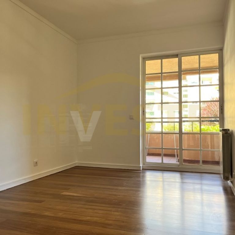 2 room luxury Flat for rent in Guia (Cascais), Cascais e Estoril, Cascais, Lisbon - Photo 1