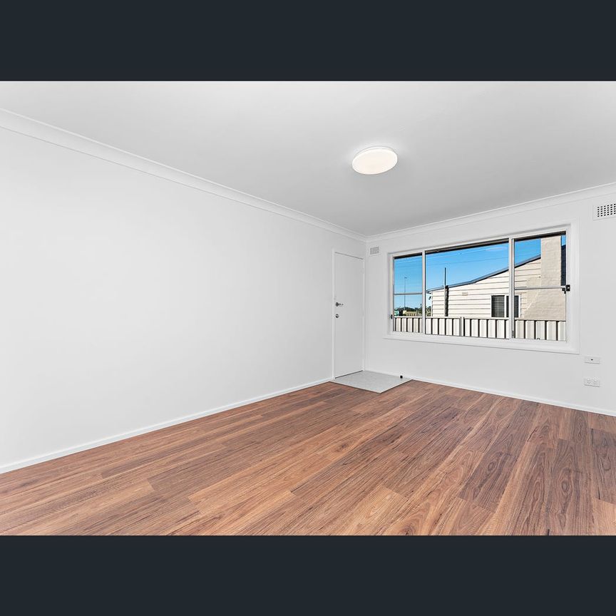4/4 Elliots Road, Fairy Meadow, NSW 2519 - Photo 1