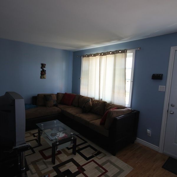 2cc Split Level Centre-ville - Photo 1