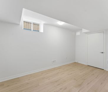 For Lease - 46B Touraine Avenue, Toronto, Ontario - Photo 6