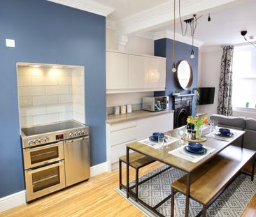 *Close to the Station**En-Suite Rooms**No Deposit* 2 - Photo 2