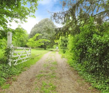 Stonebridge Lane - Photo 3