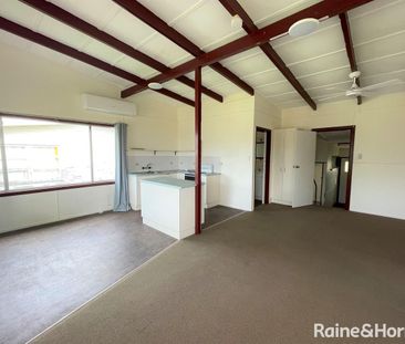 SPLENDID OCEAN VIEWS - 3 BAY SHED - Photo 3