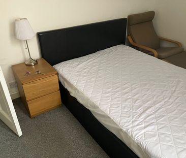 Room in a Shared Flat, Percy Street, G51 - Photo 5