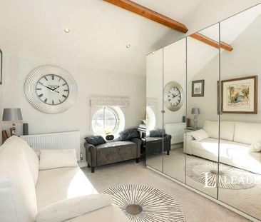 The Meadows, Snape Hall Barns, Snape Lane, Crewe, CW2 - Photo 2