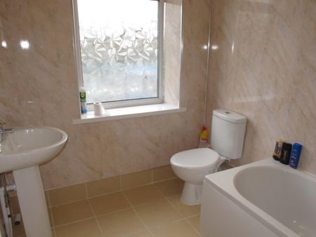 1 bedroom house share to rent - Photo 5
