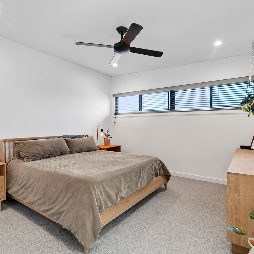 18A Tedman Parade, Sylvania NSW 2224 - House For Rent | Domain - Photo 1