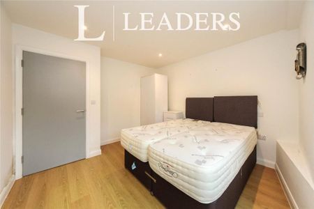 1 bedroom flat to rent - Photo 5