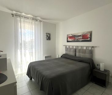 Location Appartement 3 pièces 66m² ISTRES 13800 - Photo 4