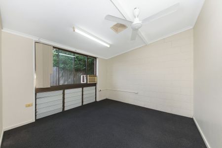 Unit 3/55 Cook Street, - Photo 5