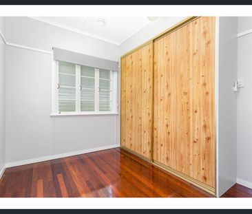 LARGE 2 BAY SHED, LOCATED IN FRENCHVILLE! - Photo 3