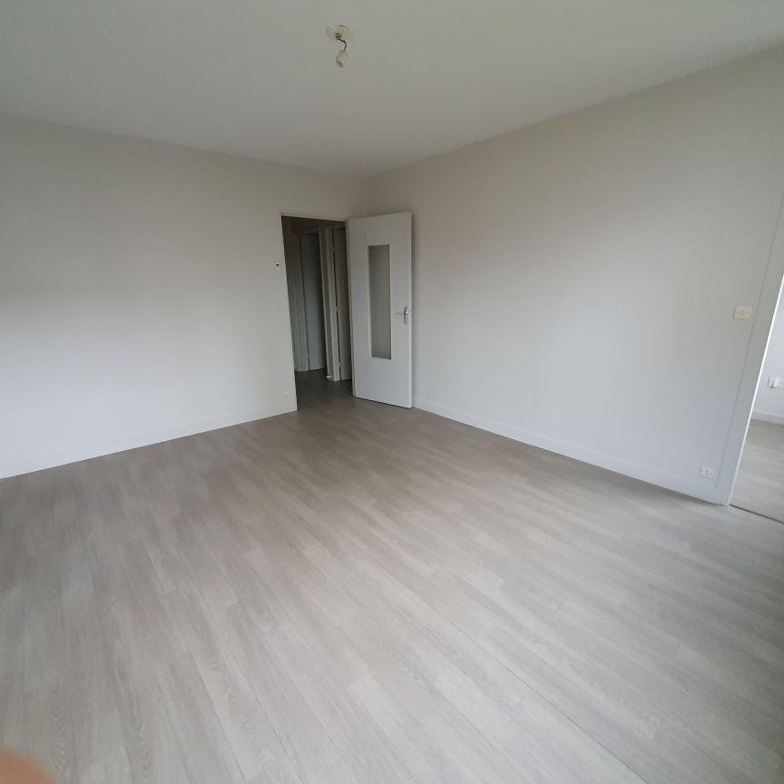 Apartement 2 pièces – proche école de commerce - Photo 1