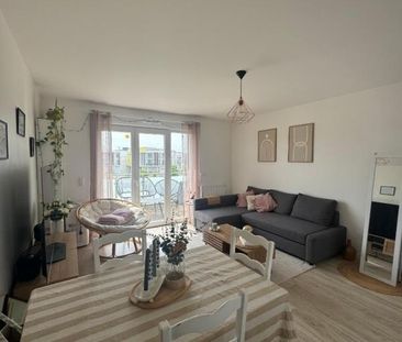 Location Appartement 2 pièces 51m² ST BENOIT 86280 - Photo 1