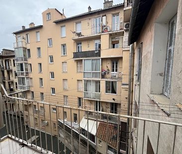 Location appartement à Bastia - Photo 3