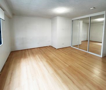 506/79 Oxford Street, Bondi Junction NSW 2022 - Studio For Rent | D... - Photo 2