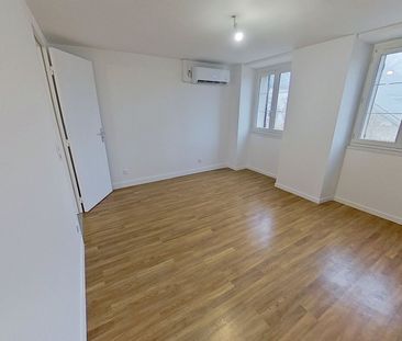 Location Maison 3 pièces 75m² - Photo 1